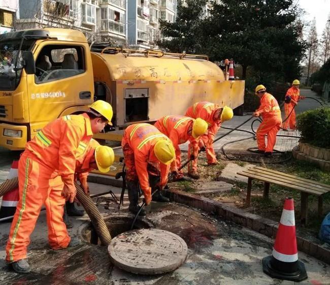 老新镇市政管道清淤