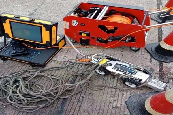 老新镇CCTV管道检测机器人